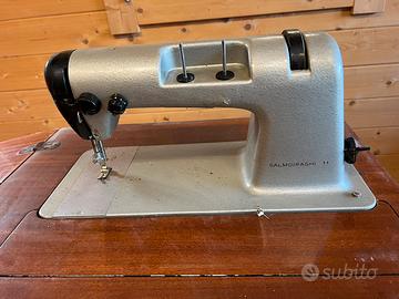 Macchina da cucire SALMOIRAGHI anni 60