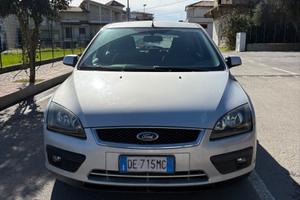 Ford Focus 1.6 TDCI 110 CV