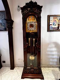 OROLOGIO A PENDOLO  DA TERRA IN STILE CLASSICO