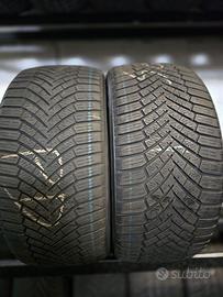 Gomme 245/40/18 Yokohama invernali