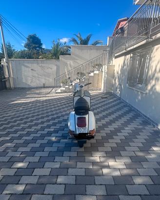 Vespa PX 125 E anno 1982