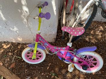 Bici di minnie con rotelline