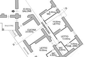 Ampio appartamento o studio ristrutturato rifinito