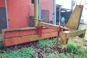 Lama livellatrice per trattore