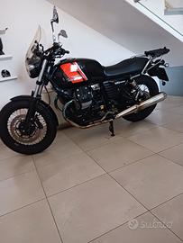 Moto Guzzi  V7 ll Special.