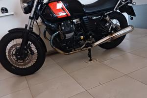 Moto Guzzi  V7 ll Special.
