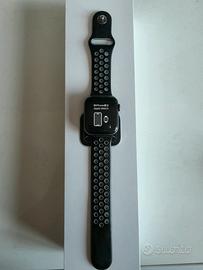 Apple Watch Series 5 40mm Space Gray