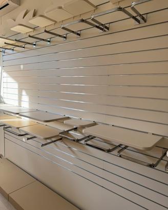 Arredamento Completo Dogato Negozio