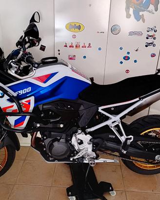 BMW GS 900