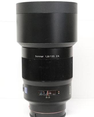 Sony Zeiss 135mm f1.8 ZA Sonnar T* SAL135F18Z