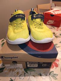 Scarpe bambino Champion misura 35.