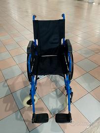 Carrozzina per anziani