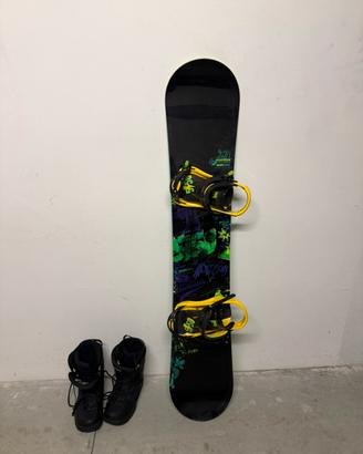 Tavola da snowboard e scarponi