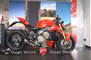 ducati-streetfighter-v4-s-pochi-km-scarico-akr
