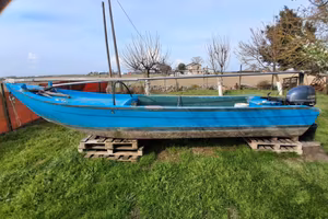 BARCA PIÙ FUORIBORDO