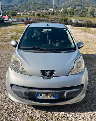 Peugeot 107 5p Automatica - Città e Neopatentati