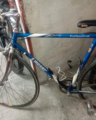 biciclette  da corsa o  x veri amanti di ciclismo