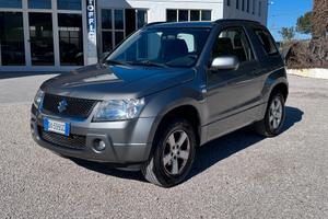 Suzuki Grand Vitara 1.9 DDiS 3 porte GANCIO TRAINO