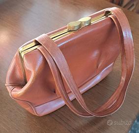 Borsa vintage made in Italy chiusura metallo
