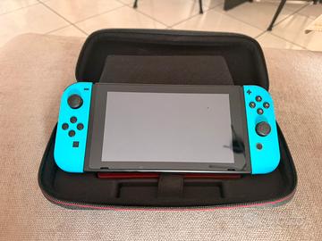 Nintendo Switch  + giochi + accessori ufficiali