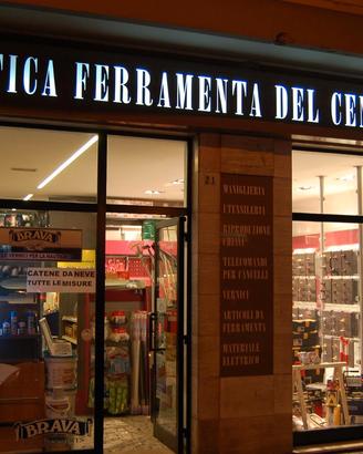 Ferramenta avviata da oltre 50 anni - pescara