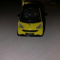 Modellino Smart Fortwo  scala 1:32