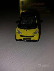 Modellino Smart Fortwo  scala 1:32