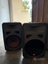 2 casse JBL EON per pezzi o riparazione
