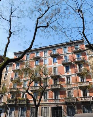 2 LOCALI A MILANO