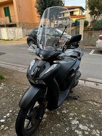 Sh 125 2025 nero sport abs