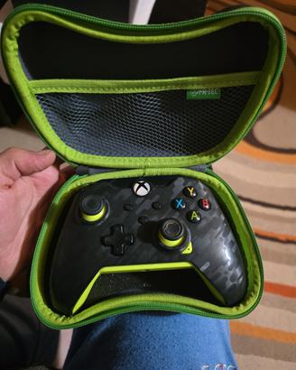 controller xbox per serie x/s e pc +cover