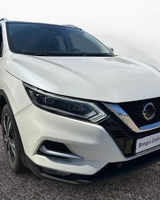 Nissan Qashqai II 2017 1.3 DIG-T 140cv N-Conn...