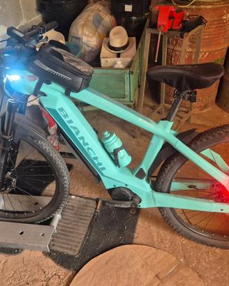 Bicicletta bianchi omnia