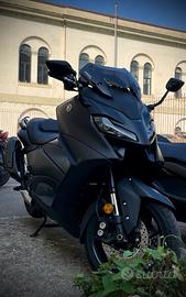 Tmax 560