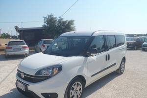 Fiat Doblo 5 posti maxi autocarro