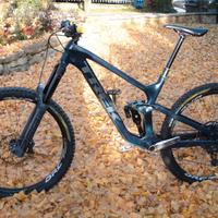 Trek Slash 9.8 GX AXS 2023 Taglia L - MTB Enduro