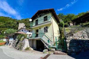 BIFAMILIARE A SORICO