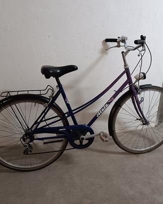 bicicletta da donna Atala city bike come nuova