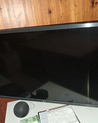 LG 32 1080 FHD ancora in garanzia con Staffa