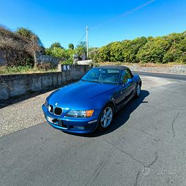   BMW z3  1900 con certificato rilevanza storico