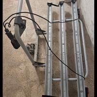 Portabici per auto con gancio traino