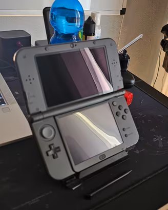 New Nintendo 3DS XL Nero Metallizzato (Rank S)