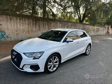 Audi A3 SPB S-Tronic Benzina Hybrid MHEV 2021