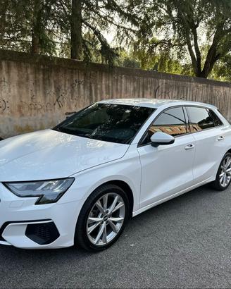 Audi A3 SPB S-Tronic Benzina Hybrid MHEV 2021