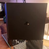 Play station 4 pro da 1 Tera