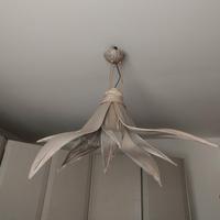 lampadario shabby in legno naturale 