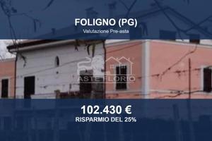 Immobile in asta di 116 m² a Foligno