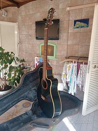 Chitarra elettrica acustica Yamaha apx-4A