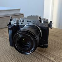 Fujifilm X-T4 silver