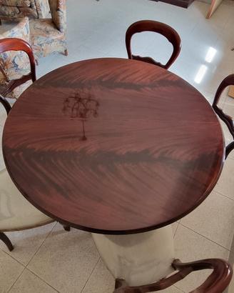 Sala da pranzo completa 